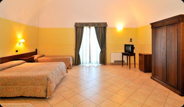 Tenuta Santa Lucia Hotel San Giovanni Rotondo Cameră foto